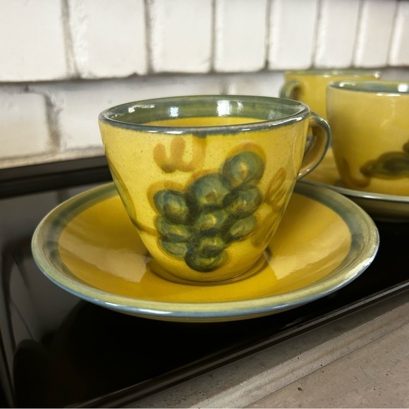 Mid-century John B. Taylor Tea Coffee Cups and Saucers | Set of 3 - Picture 8 of 8
